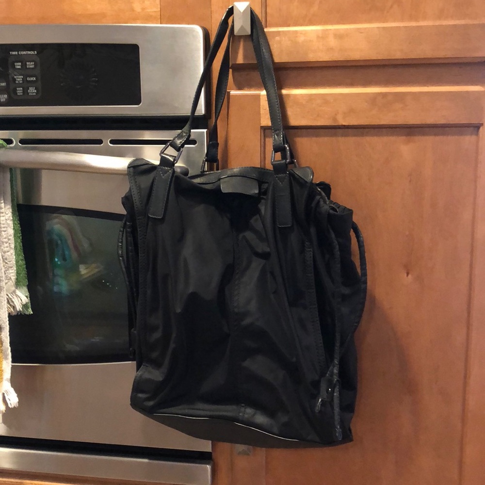 Authentic Burberry Black Buckleigh nylon leather Nova Check large tote bag